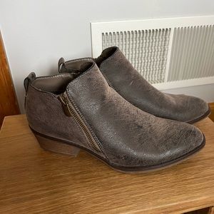 Women’s Jessica Cline Booties